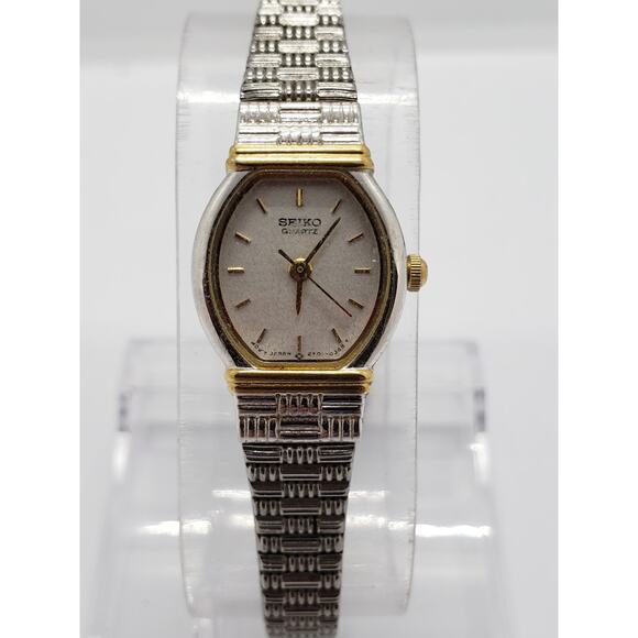 Seiko women\'s watch. Oval face with gold trim. 2Y01-5C09 R0, 7N9615 main image 7